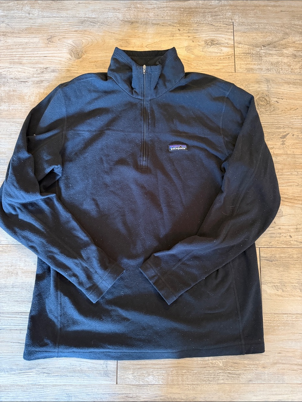 Patagonia Black Half-Zip Fleece Pullover